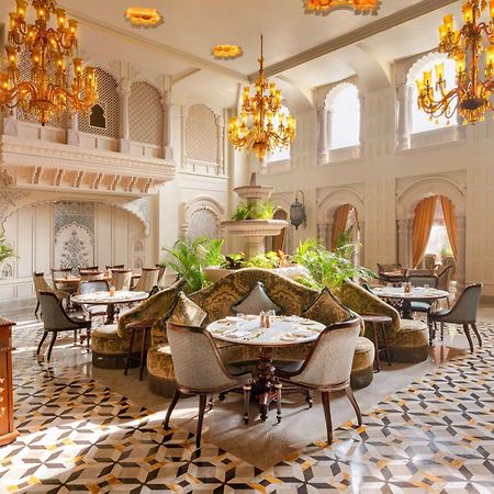 Raffles Jaipur Hotell Exteriör bild