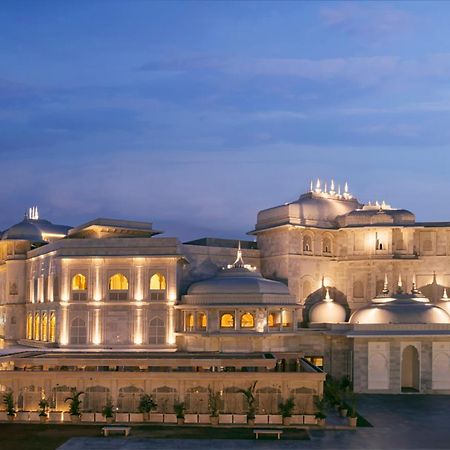 Raffles Jaipur Hotell Exteriör bild