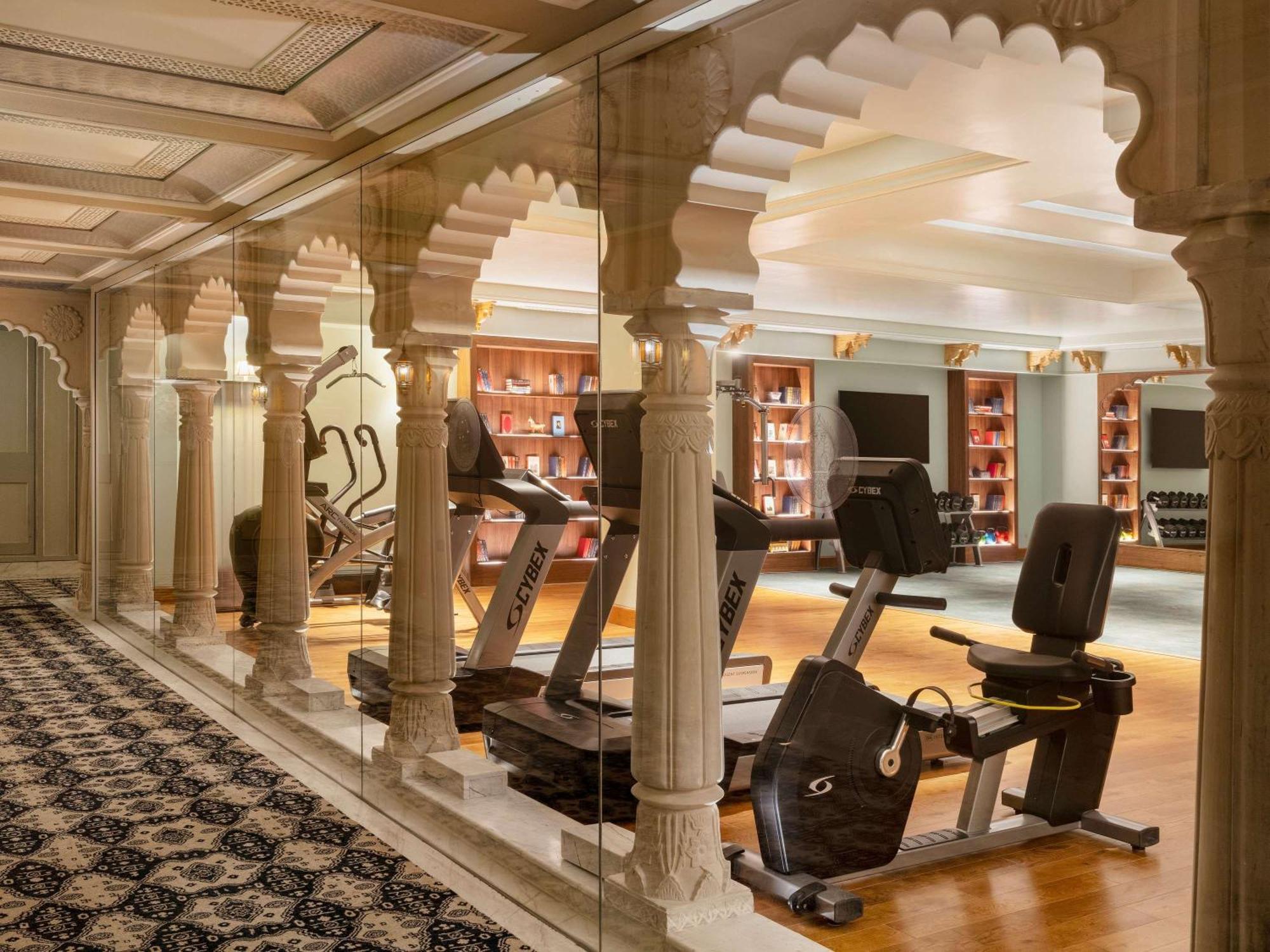 Raffles Jaipur Hotell Exteriör bild